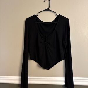 Women’s Amazon Black Long Sleeve Cropped Top: XL